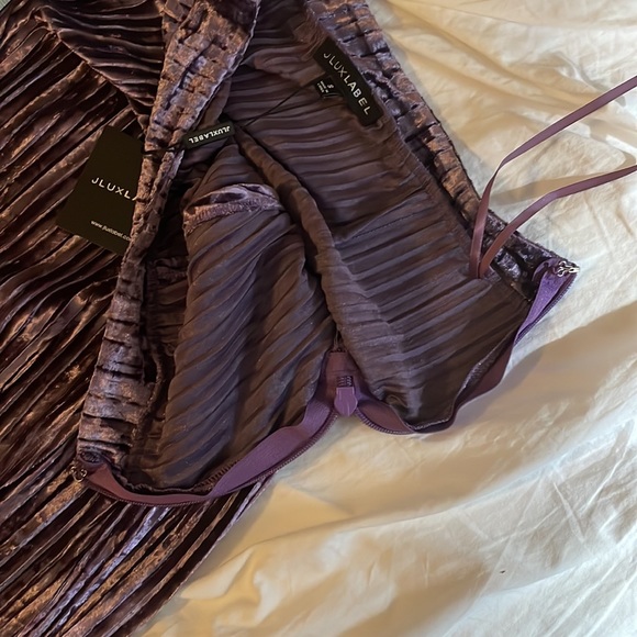 NWT JLUXLABLE velvet high slit skirt. - Picture 12 of 12